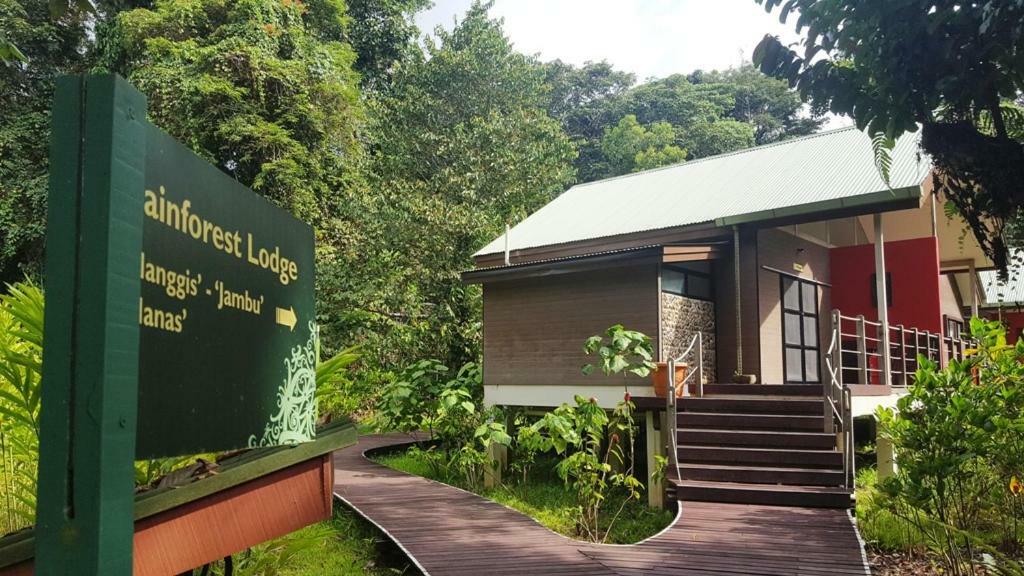 Отель Mulu National Park Экстерьер фото